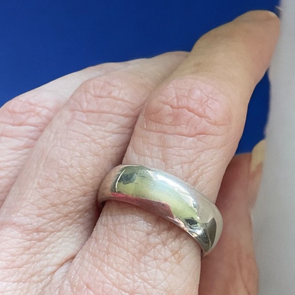 Solid 925 Sterling Silver 8mm Men SOLID 925 STERLING BAND RING - Sz 8
